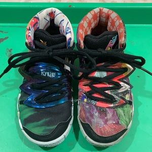 Spongebob size 11c preschool boys girls unisex sneakers Nike